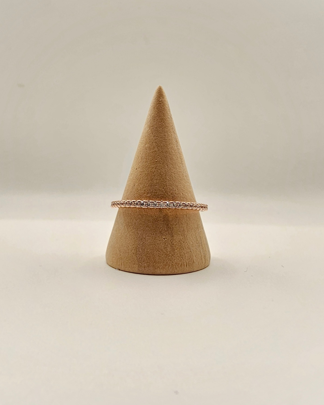 Rosegold eternity band