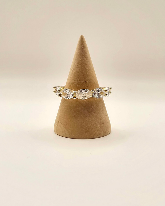 Baguette ring