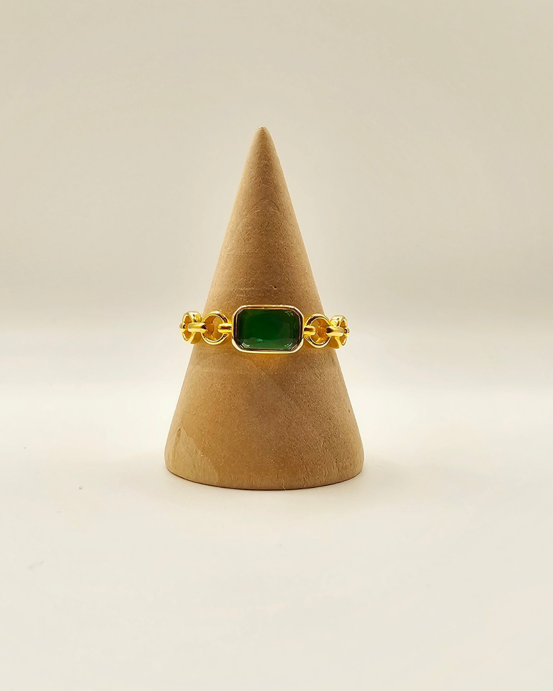 Green ring