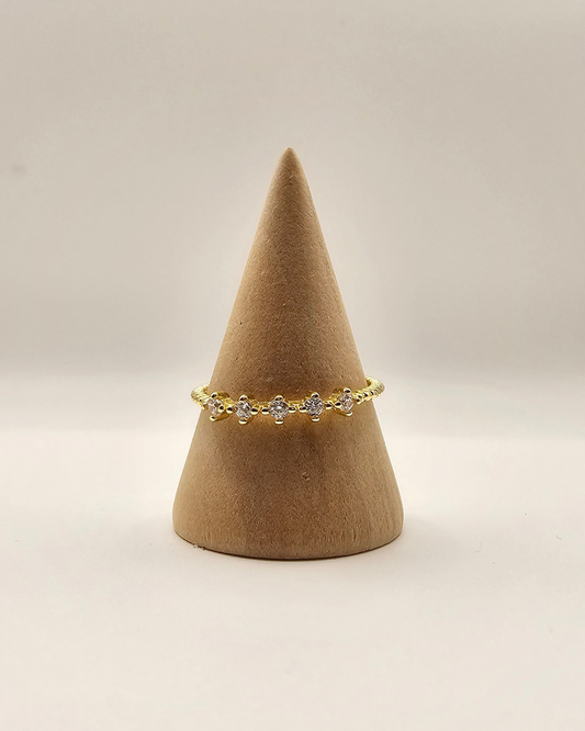 Linea de circones ring
