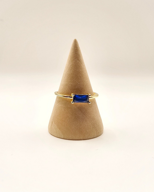 Blue rectangle ring